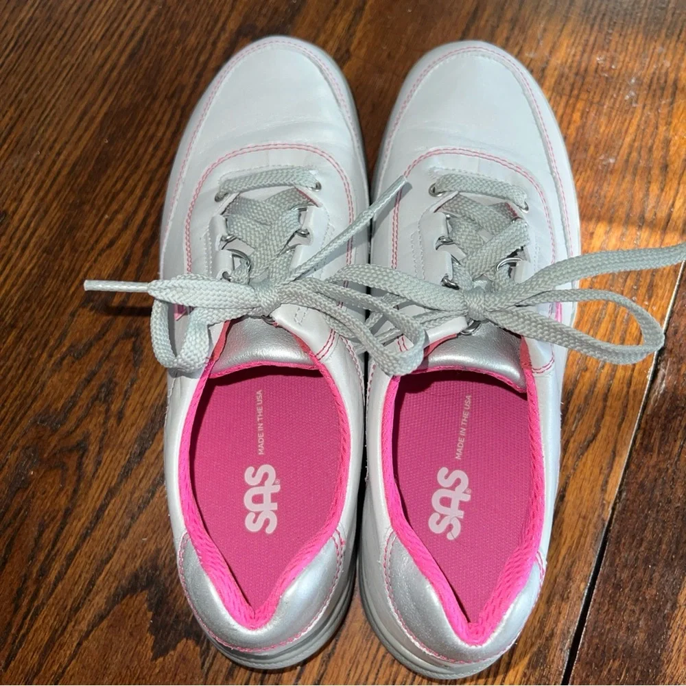 SAS Womens Sporty Bianco Pink Pearl Leather Shoes Sz 7.5M